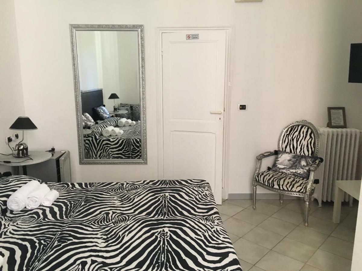 Hotel Санремо Екстер'єр фото